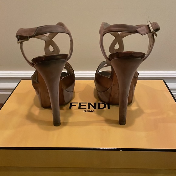 Fendi cream suede authentic high heel sandals - Picture 3 of 4